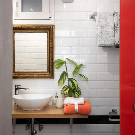 Appartamento Cozy Tiny In The Heart Of Plaka Atene